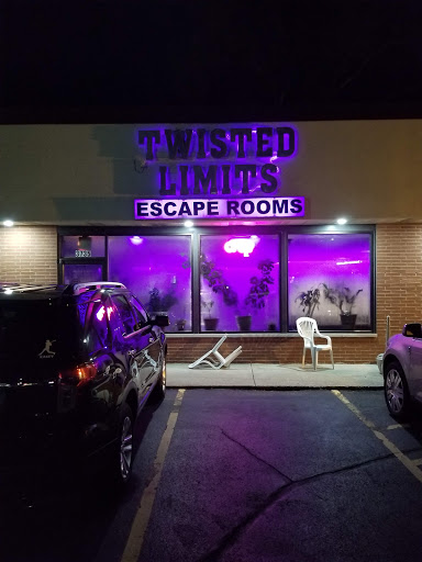 Amusement Center «Twisted Limits Escape Rooms», reviews and photos, 3735 W Elm St, McHenry, IL 60050, USA