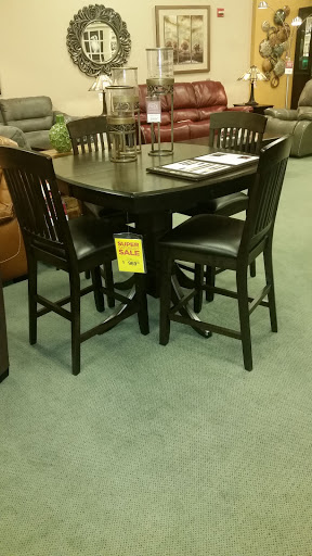 Shopping Mall «Bronx Terminal Market», reviews and photos, 610 Exterior Street, Bronx, NY 10451, USA