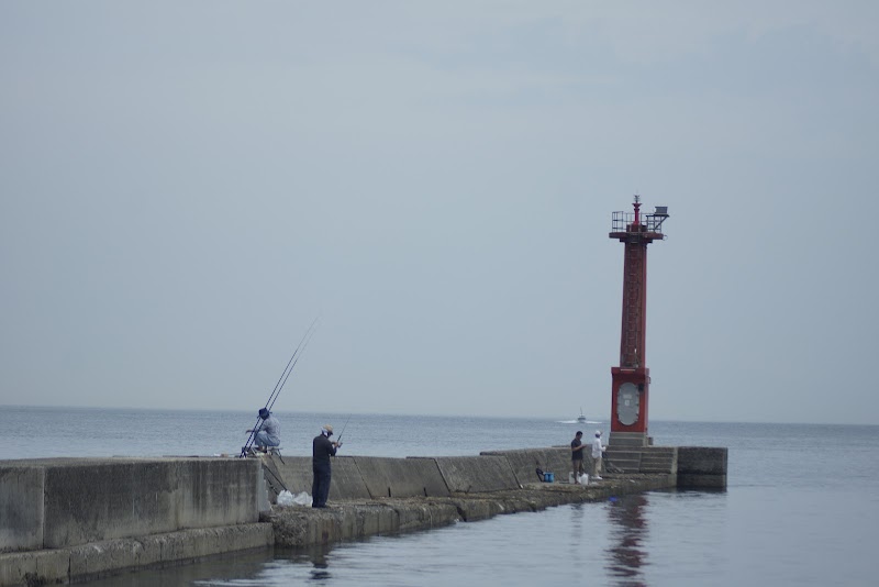 北条港鹿島神洗防波堤灯台