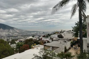 La vista de Villa Montaña image