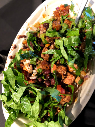 Mexican Restaurant «Chipotle Mexican Grill», reviews and photos, 129 Marshall St, Syracuse, NY 13210, USA