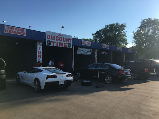 Auto Repair Shop «Mr.B Discount Tires & Auto Repairs», reviews and photos, 230 W Camp Wisdom Rd, Dallas, TX 75232, USA