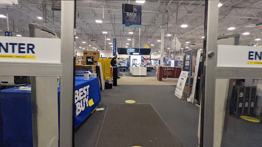 Electronics Store «Best Buy», reviews and photos, 1100-1300 N Galleria Dr, Middletown, NY 10941, USA