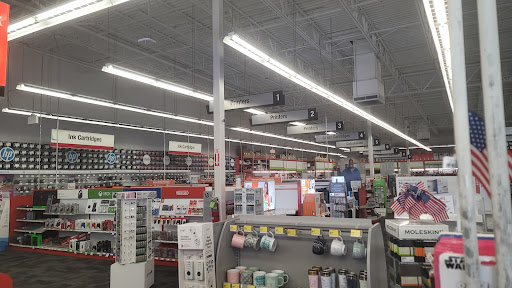 Office Supply Store «Staples», reviews and photos, 1306 E Belt Line Rd, Richardson, TX 75081, USA