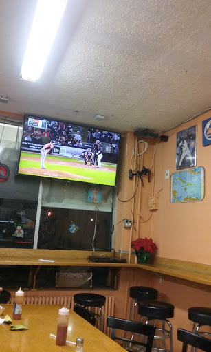 Grocery Store «Tropical Market», reviews and photos, 1617 5th Ave, Bay Shore, NY 11706, USA