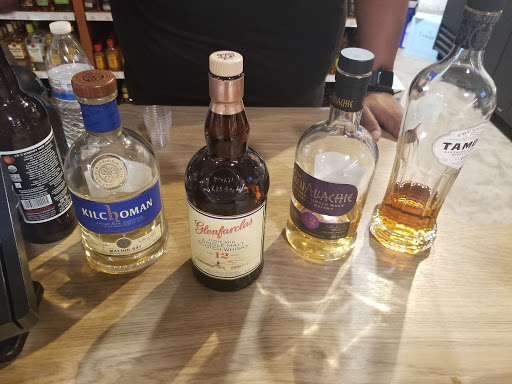 Liquor Store «Beards Hill Liquors», reviews and photos, 939 Beards Hill Rd F, Aberdeen, MD 21001, USA