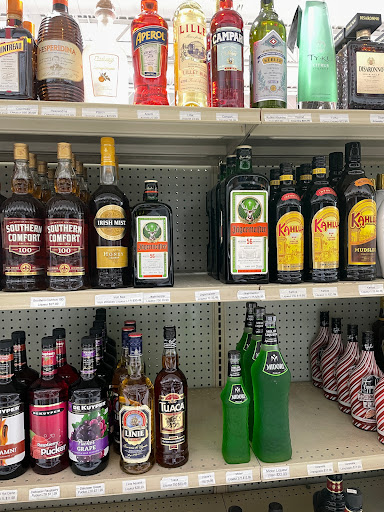 Liquor Store «Short Stop Wine & Spirits», reviews and photos, 2190 Eagle Creek Ln # F, St Paul, MN 55129, USA