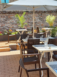 Atmosphère du Restaurant Le Trivicour'tin à Saint-Trivier-de-Courtes - n°2