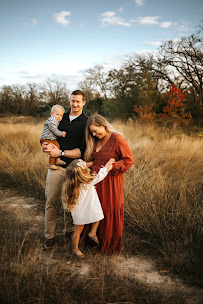 Shelbi Lauren Photography - Photo 1 - Car repair in , College Station