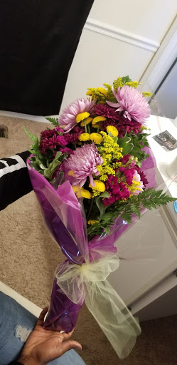 Florist «Country Florist», reviews and photos, 3040 Old Washington Rd, Waldorf, MD 20601, USA