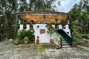 El Bosque Hostel image