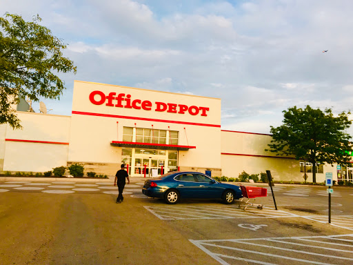 Office Supply Store «Office Depot», reviews and photos, 7001 Cermak Rd, Berwyn, IL 60402, USA