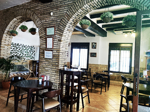 Restaurante De Tena en Constantina