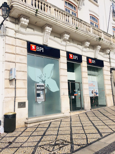Avaliações doBPI Coimbra - Portagem em Coimbra - Banco