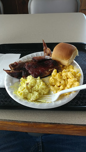 Barbecue Restaurant «Whitts Barbecue», reviews and photos, 3516 Tom Austin Hwy, Springfield, TN 37172, USA