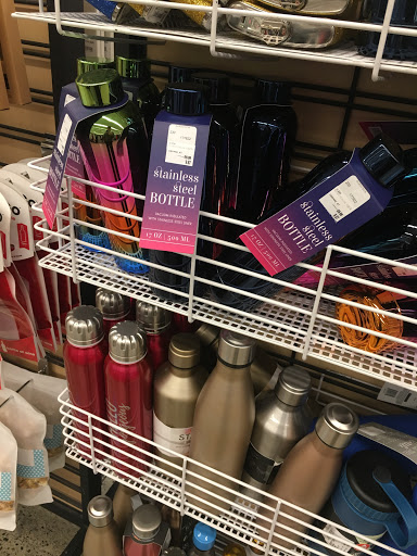 Department Store «Nordstrom Rack», reviews and photos, 3920 124th Ave SE, Bellevue, WA 98006, USA