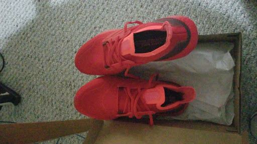 Clothing Store «Champs», reviews and photos, 205 E Broadway, Bloomington, MN 55425, USA