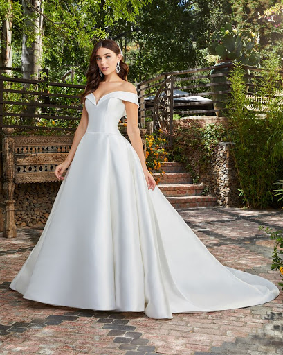 Wedding Store «The Wedding Store at Liz Clinton», reviews and photos, 200 Main St, Andover, NJ 07821, USA