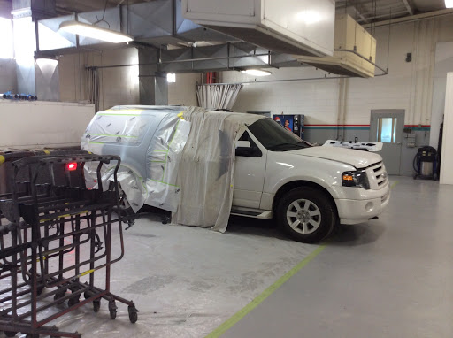 Auto Body Shop «Landmark Collision Repair Center», reviews and photos, 1700 W 3rd St, Bloomington, IN 47404, USA