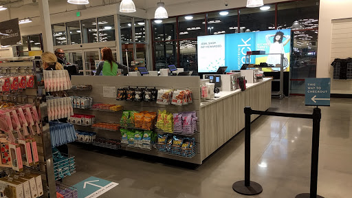 Department Store «Nordstrom Rack Hamilton Crossings», reviews and photos, 750 N Krocks Rd #303, Allentown, PA 18106, USA