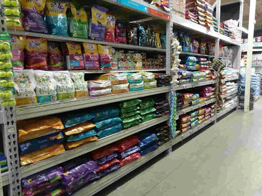 Pet Supply Store «Pet Club Santa Rosa», reviews and photos, 1935 Santa Rosa Ave, Santa Rosa, CA 95407, USA