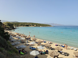 Foto di Spiaggia di Voulismatos area servizi