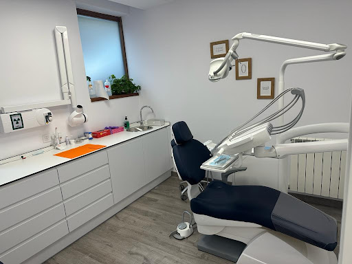 Centre Odontologic Dra. Shiguetome en El Pont de Suert, Lleida