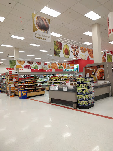 Department Store «Target», reviews and photos, 999 Corporate Dr, Westbury, NY 11590, USA