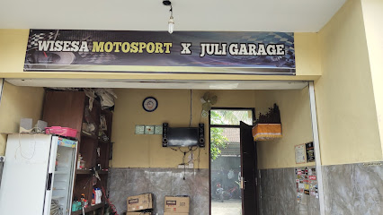 Juli garage