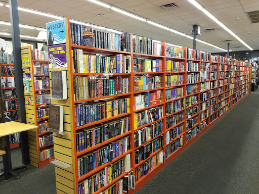 Used Book Store «Bookmans Ina Entertainment Exchange», reviews and photos, 3733 W Ina Rd, Tucson, AZ 85741, USA