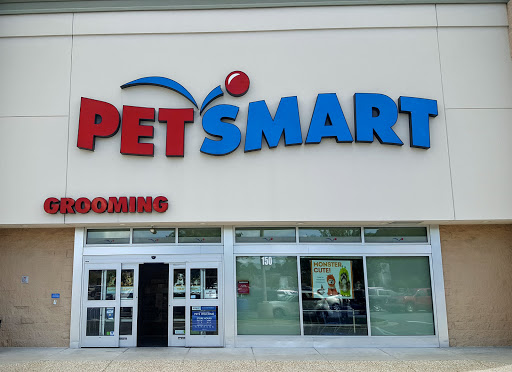 Pet Supply Store «PetSmart», reviews and photos, 150 Glynn Isle, Brunswick, GA 31525, USA