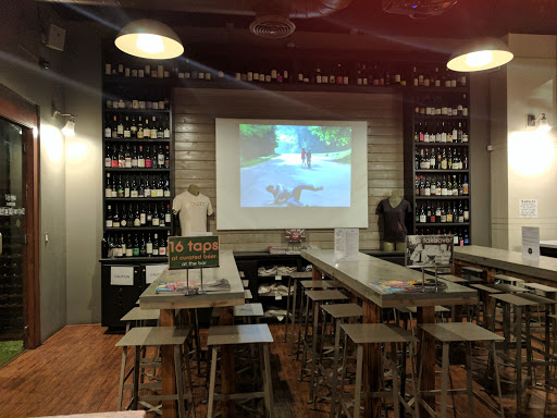 Bar «BUZZ wine beer bottleshop & bar», reviews and photos, 460 S Spring St, Los Angeles, CA 90013, USA