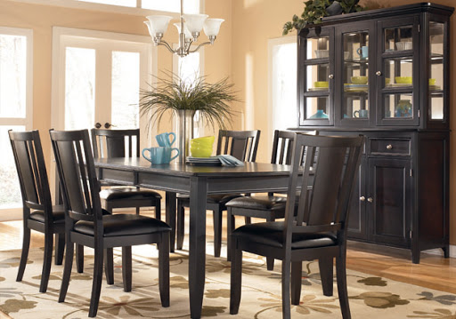 This Is It Furniture, 245 S Mattis Ave, Champaign, IL 61821, USA, 