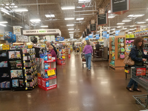 Grocery Store «Fred Meyer», reviews and photos, 2500 Santiam Hwy SE, Albany, OR 97322, USA