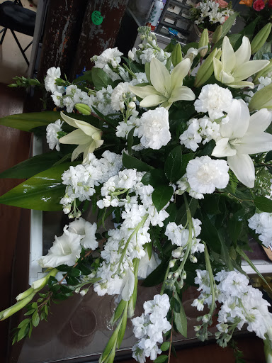 Florist «Send Your Love Flowers & Balloons», reviews and photos, 1417 SW Military Dr, San Antonio, TX 78221, USA