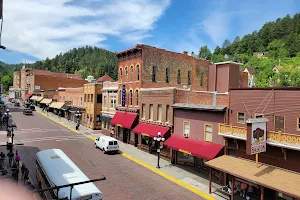 Deadwood's Outlaw Square image