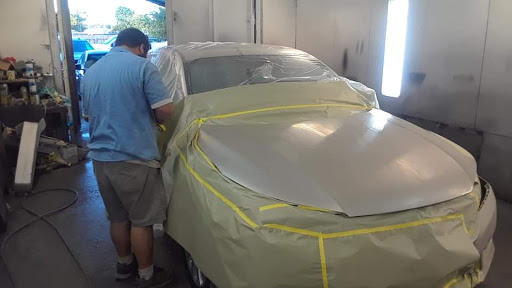 Auto Body Shop «Davis & Sons Body Shop», reviews and photos, 304 Gordon Ave, Bowling Green, KY 42101, USA