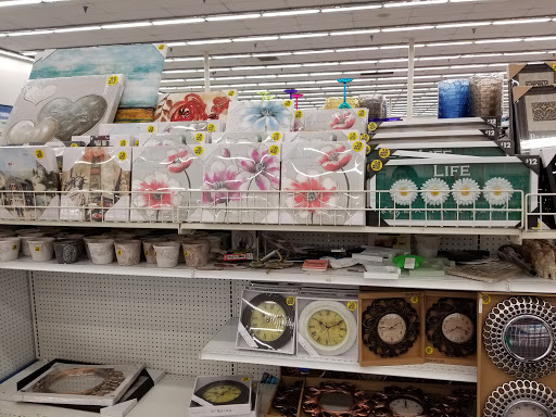 Discount Store «99 Cents Only Stores», reviews and photos, 6431 Fair Oaks Blvd, Carmichael, CA 95608, USA