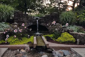 The Shelbyville Sunken Garden image