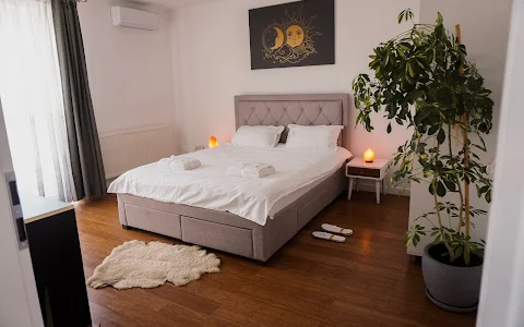 Sun&Moon apartment image