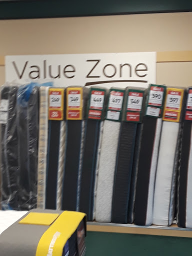 Mattress Store «Mattress Firm Green Valley», reviews and photos, 5121 Business Center Dr Ste 104, Fairfield, CA 94533, USA