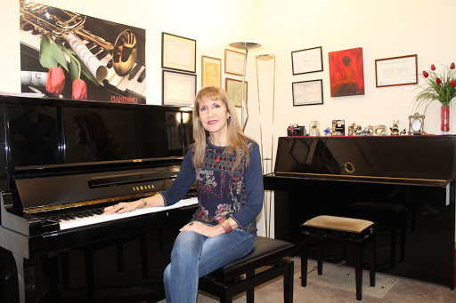 Maite Sáenz Harriet, clases de piano