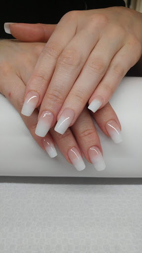 Beauty Salon «House of Beauty Salon and Spa», reviews and photos, 10761 S Saginaw St STE L, Grand Blanc, MI 48439, USA