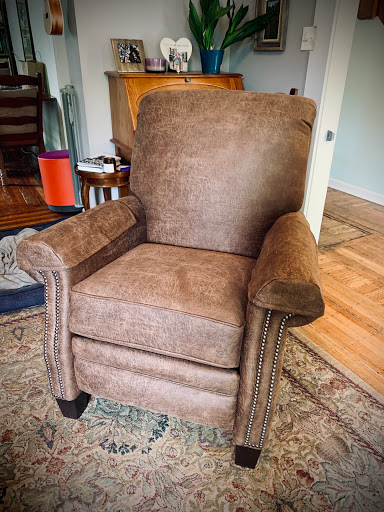 Furniture Store «Cedar Hill Furniture», reviews and photos, 960 E Dorothy Ln, Kettering, OH 45419, USA