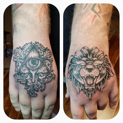 Explore 3 4 sleeve tattoo ideas, creative tattoo ideas in Salem, available at Body Graphix Tattoo Studio