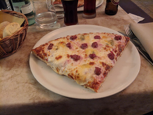 Ristorante pizzeria Da Nicolas in Melegnano, Città Metropolitana di Milanoo