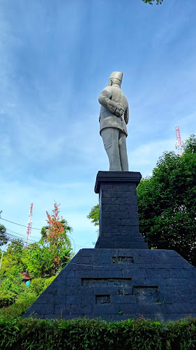 Monumen Patung Andi Mannappiang Bantaeng
