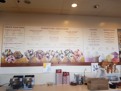 Ice Cream Shop «Cold Stone Creamery», reviews and photos, 299 E Plumb Ln A, Reno, NV 89502, USA