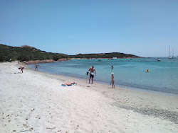 Cala Petra Ruja'in fotoğrafı ve güzel manzarası