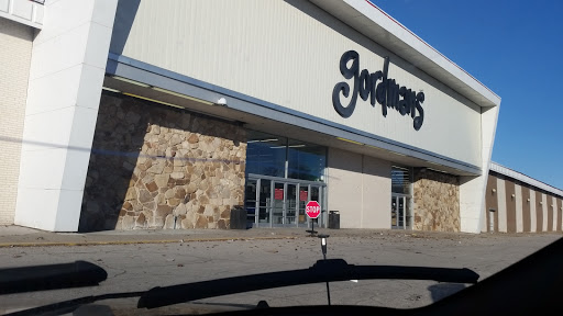 Discount Store «Gordmans», reviews and photos, 2590 Hubbell Ave, Des Moines, IA 50317, USA
